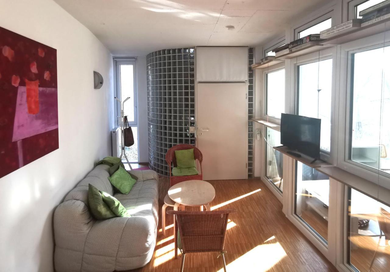 Ferienwohnung Im Turm Bellevue Mit 3 Schlafzimmern Sachsenheim Εξωτερικό φωτογραφία